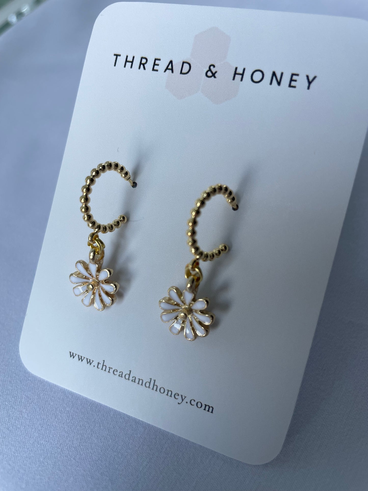 Daisy Beaded Hoop Earrings