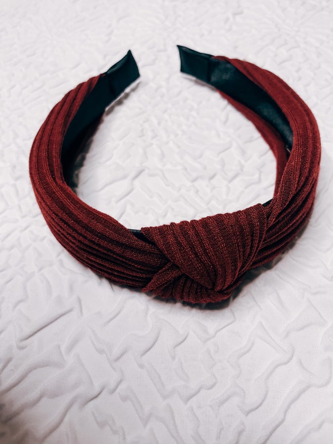 Ribbed Knit Knotted Headband