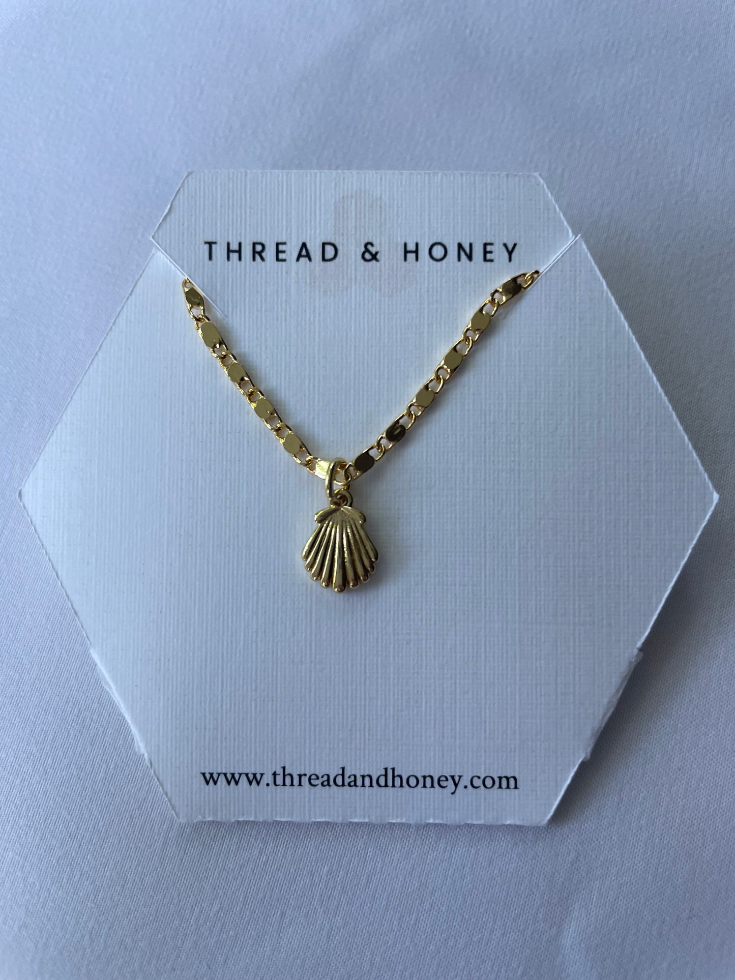 Dainty Seashell Necklace w/ 17" 24K Plated Box Chain